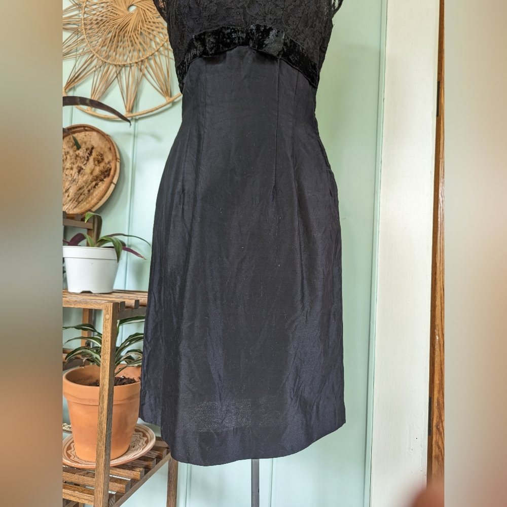 60s Vintage Black Dress - Picture 7 of 10
